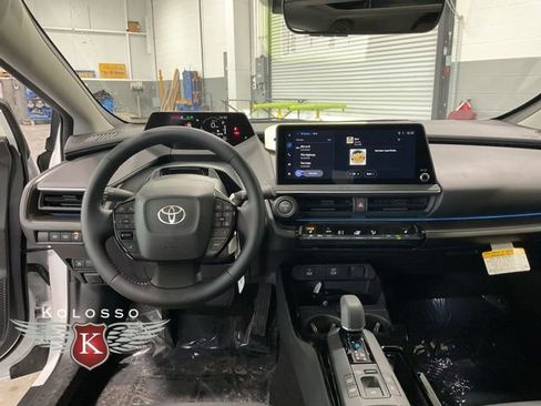 New 2026 Toyota Prius Plug-In Hybrid image 12