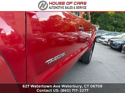 Used 2011 Toyota Tacoma 4x4 Double Cab w/ SR5 Pkg #2 image 9