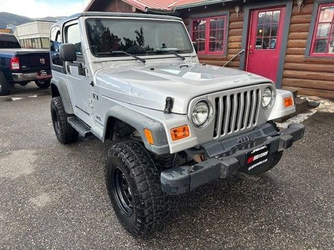 Used 2003 Jeep Wrangler X AWD/4WD image 2