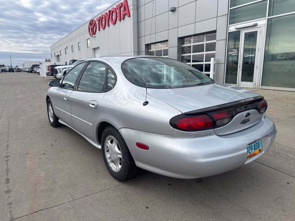 Used 1998 Ford Taurus LX FWD image 8