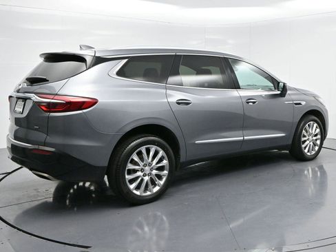 Used 2021 Buick Enclave Essence w/ Sound and Sites Package image 7