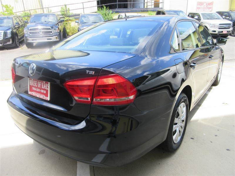 Used 2014 Volkswagen Passat 1.8T S FWD image 9