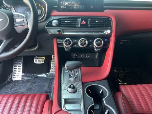 Used 2023 Genesis G70 2.0T w/ Sport Prestige Package image 11