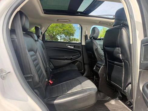Used 2017 Ford Edge SEL w/ Equipment Group 201A FWD image 20
