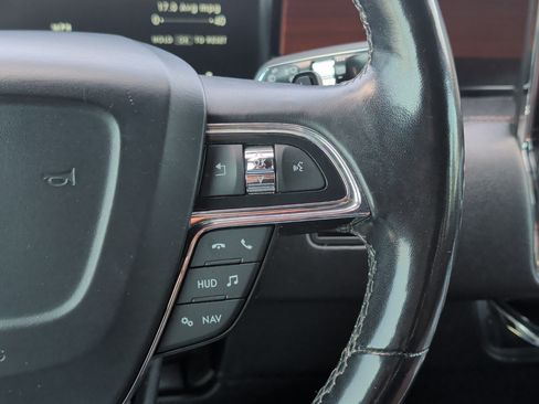 Used 2019 Lincoln Navigator L Reserve AWD/4WD image 15