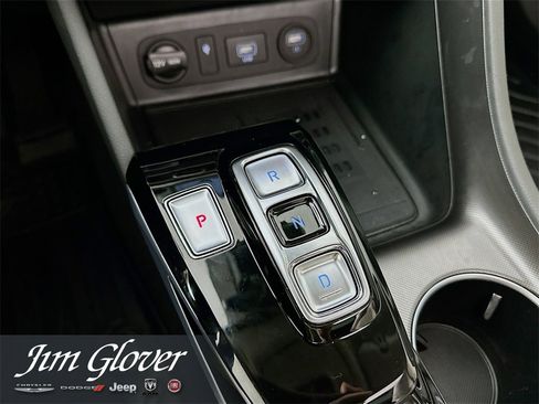 Used 2023 Hyundai Sonata Limited image 35