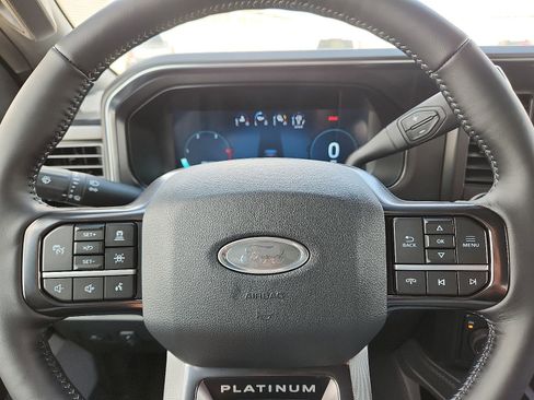 New 2026 Ford F350 4x4 Crew Cab DRW Super Duty image 19