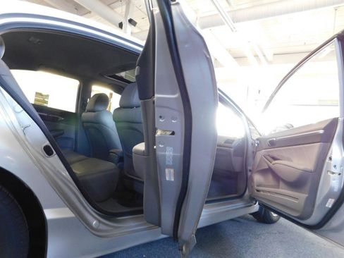 Used 2009 Honda Civic EX-L image 11