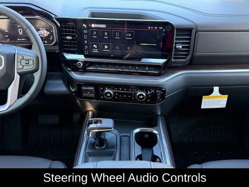 New 2026 GMC Sierra 1500 SLT AWD/4WD image 15
