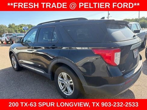 Used 2023 Ford Explorer XLT w/ Equipment Group 202A RWD image 7
