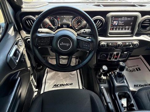 Used 2021 Jeep Wrangler Unlimited Sport AWD/4WD image 6
