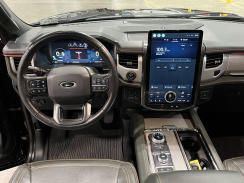 Used 2022 Ford Expedition Timberline image 12