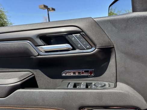 Used 2025 GMC Sierra 1500 AT4 w/ AT4 Premium Package AWD/4WD image 20