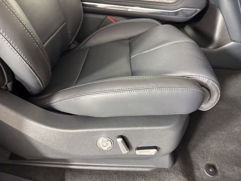 New 2025 Lincoln Navigator Reserve w/ Jet Appearance Package image 21