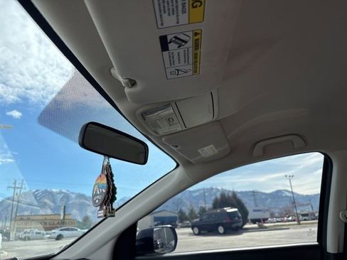 Used 2015 Honda CR-V LX image 18