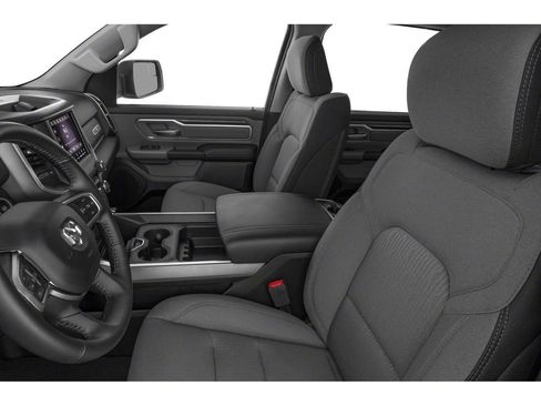 Used 2021 RAM 1500 Big Horn AWD/4WD image 6
