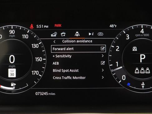 Used 2020 Land Rover Range Rover Long Wheelbase HSE image 27