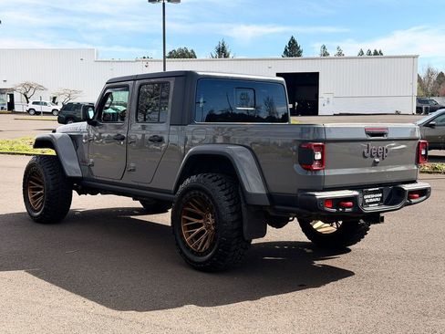 Used 2021 Jeep Gladiator Rubicon w/ Uconnect 4C Nav & Sound Group image 6