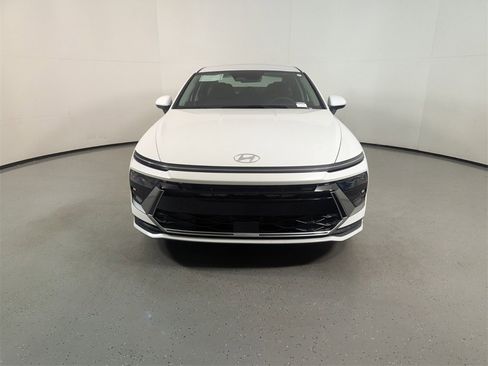 New 2026 Hyundai Sonata SE image 2