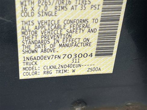 Used 2015 Nissan Frontier SV image 26