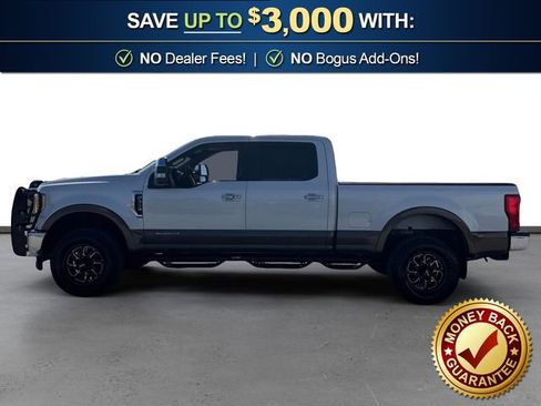 Used 2017 Ford F350 Lariat w/ Lariat Ultimate Package AWD/4WD image 2