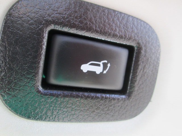 Used 2020 Nissan Rogue SV AWD/4WD image 13