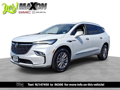 Used 2022 Buick Enclave Essence