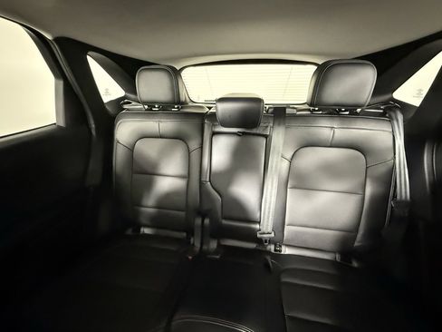 Used 2024 Ford Escape Platinum image 28