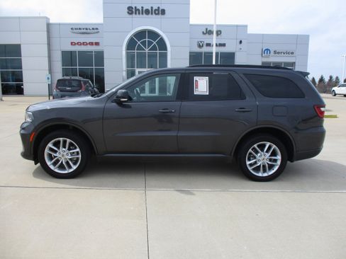 Used 2024 Dodge Durango GT AWD/4WD image 3