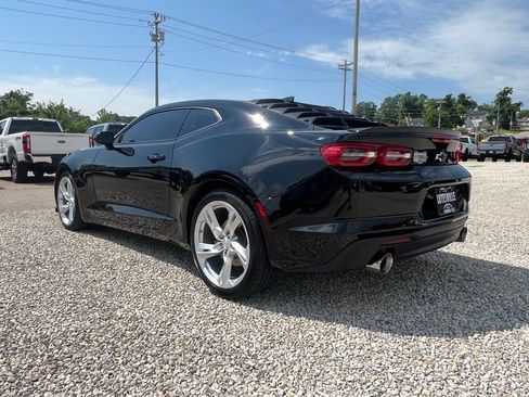 Used 2022 Chevrolet Camaro LT image 6