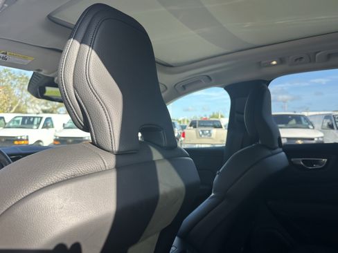 Used 2025 Volvo XC60 B5 Plus w/ Climate Package image 29