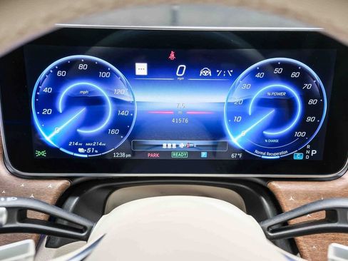 Certified 2023 Mercedes-Benz EQS 450+ SUV image 22