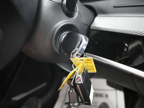 Used 2023 Kia Sportage LX AWD/4WD image 24