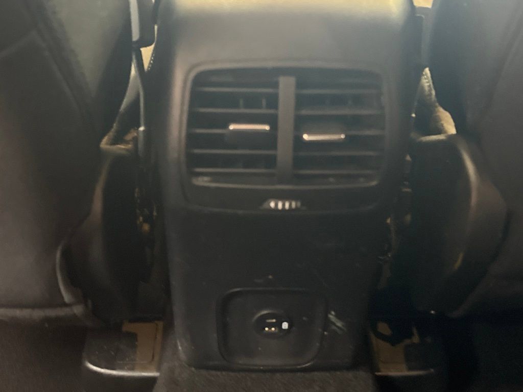 Used 2022 Ford Escape SE w/ Cold Weather Package AWD/4WD image 21