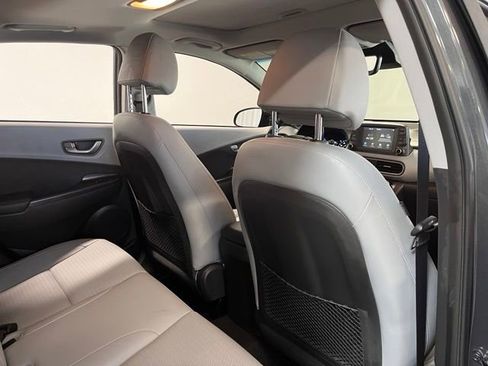 Used 2019 Hyundai Kona Limited FWD image 14
