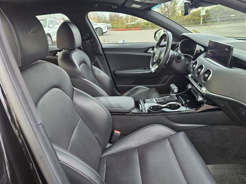 Used 2022 Kia Stinger GT-Line image 11