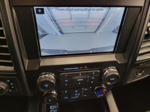 Used 2018 Ford F150 XL w/ Equipment Group 101A Mid image 14