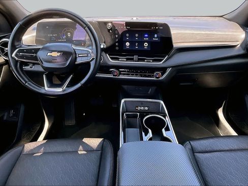 Used 2025 Chevrolet Equinox LT w/ Convenience Package II FWD image 14