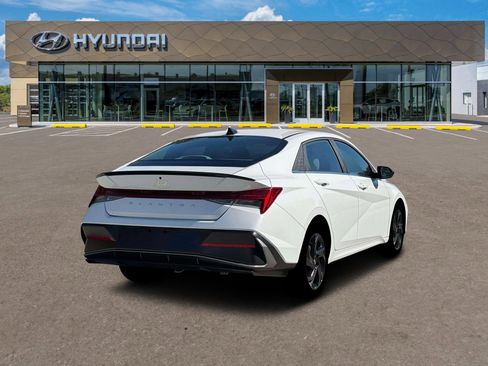 New 2026 Hyundai Elantra SEL Sport Premium image 7