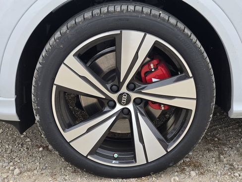 New 2025 Audi SQ5 Premium Plus image 15