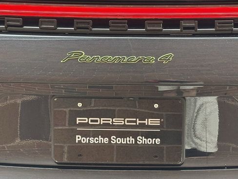 Certified 2022 Porsche Panamera 4 image 29