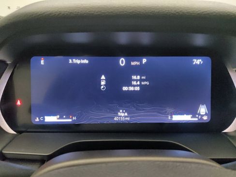 Used 2023 Jeep Grand Cherokee Laredo AWD/4WD image 23