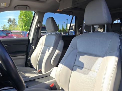 Used 2017 Honda Pilot Elite image 24