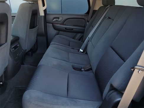 Used 2009 Chevrolet Tahoe LT w/ Convenience Package image 12