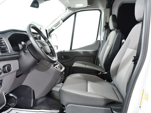 New 2026 Ford Transit 250 148 Medium Roof Extended AWD image 6