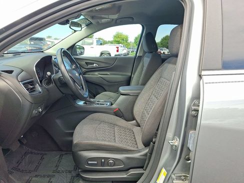 Certified 2024 Chevrolet Equinox LT FWD image 14