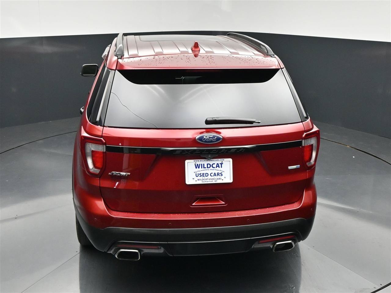 Used 2017 Ford Explorer Sport w/ Equipment Group 401A AWD/4WD image 25