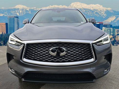 Used 2021 INFINITI QX50 Luxe image 2
