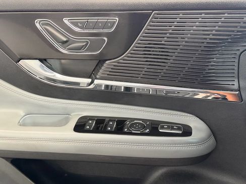 Used 2022 Lincoln Corsair FWD image 25