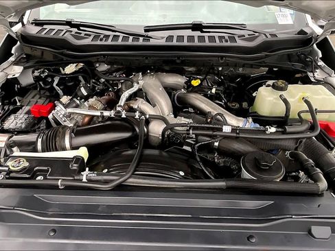 Used 2025 Ford F250 XLT image 13